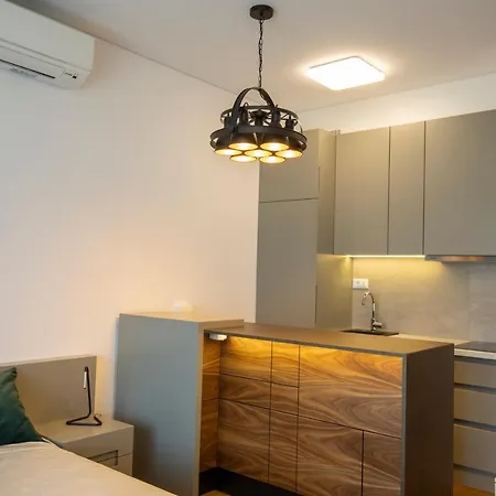 Center Lux * Belgrad