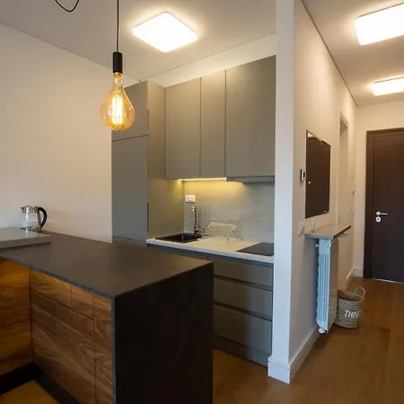 Center Lux Daire *